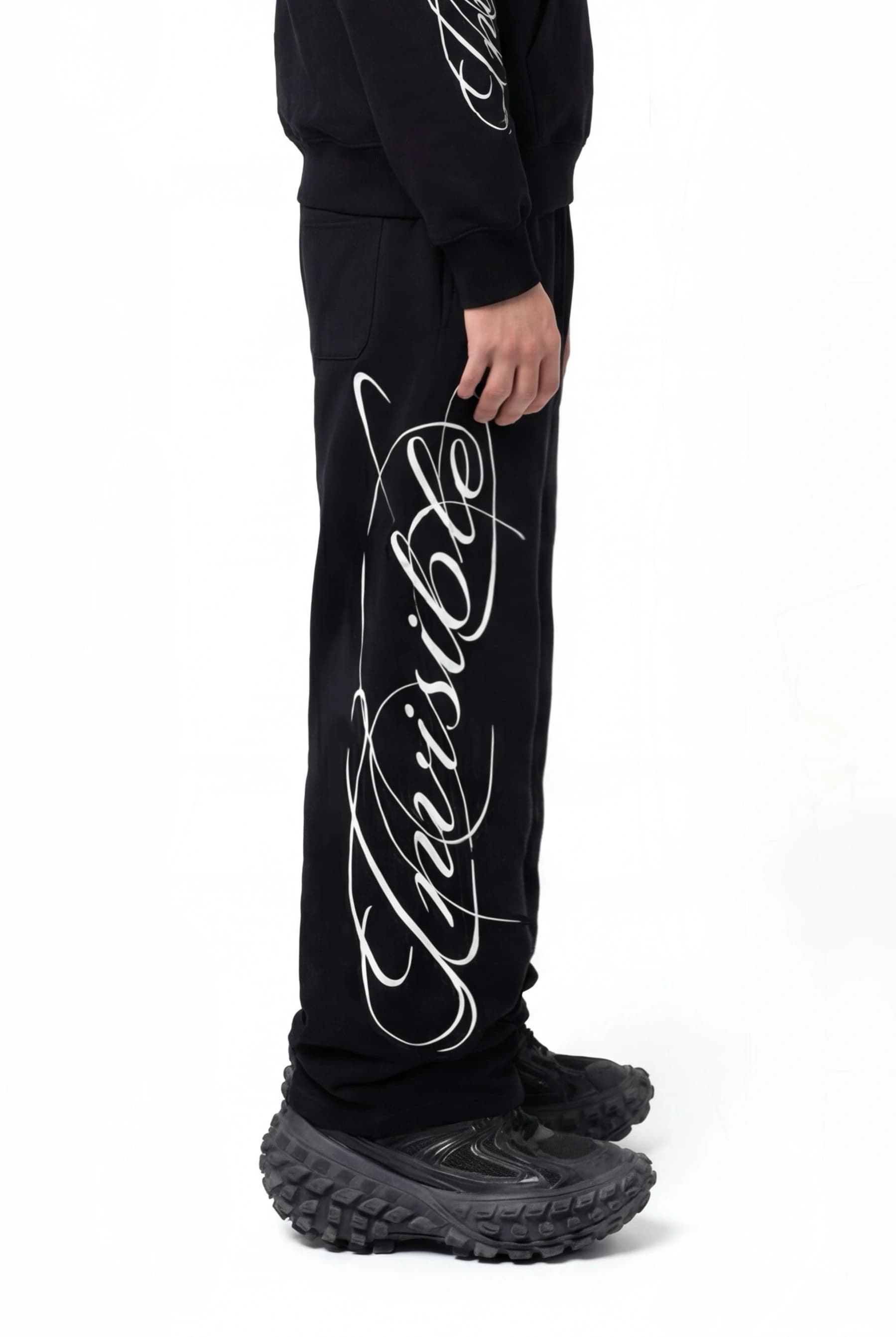 INVISIBLE SCRIPT HEAVYWEIGHT SWEATPANTS view 4